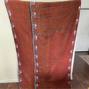 Kantha Throw Blanket - Brown w/Elephants & Pink